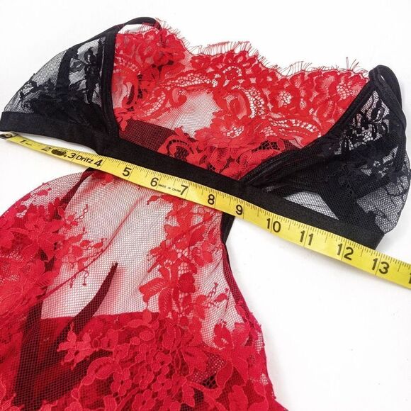 Lacey Red Sweetheart Chemise & Sheer Thigh Highs Sz L - Picture 11 of 14